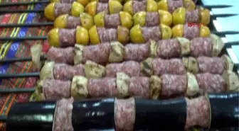 Gaziantep Gastronomi Şehrinin Farklı Lezzeti: Meyve Kebabı