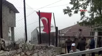 Mardin'deki Saldırıda Şehit Düşen Askerin 6 Aylık Hamile Eşi de Yaralanmış