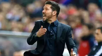 Diego Simeone, Bayern Münih Maçında Görevliye Vurdu