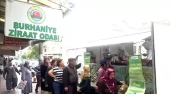 Burhaniye'de Çiftçilere Lokmalı Banka Desteği