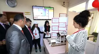 Lise Öğrencilerinin Bilimsel Çalışmaları Fuarda Görücüye Çıkarıldı