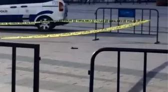 Can Dündar 'Bana Yönelik Silahını Yönelttiğini Gördüm'