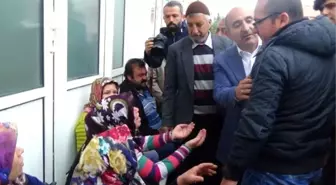 Roketli Saldırıda Ölen 5 Yaşındaki Nisa Dualarla Defnedildi