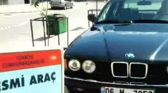 Turgut Özal'ın Otomobili Alıcı Bekliyor