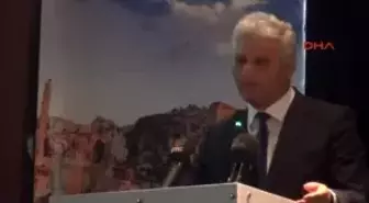 Batman Ertuğrul Günay: Bütün Tarihi Restorasyonları Yapsak Bile, Ülkede Barış Yoksa Kimse Gelmez