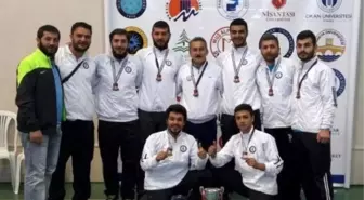 Bartın Üniversitesi Karate'de Türkiye İkincisi Oldu