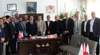 AK Parti Osmangazi'den Muhtarlara Destek