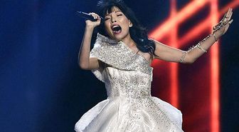 Eurovision'da Yarışan Şarkıcının Verdiği Poz Tartışma Yarattı
