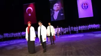 Geleceğin Hekimleri Beyaz Önlüklerini Giydi