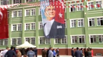 Sevim Çuhadaroğlu?ndan Beylikdüzü?ne Yepyeni Bir Okul