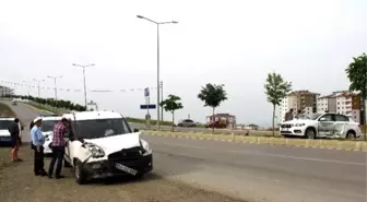 Samsun'da Trafik Kazası: 4 Yaralı