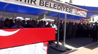 Hatay - Şehit Uzman Çavuş Mert'i, Kırıkhan'da 10 Bin Kişi Uğurladı -2