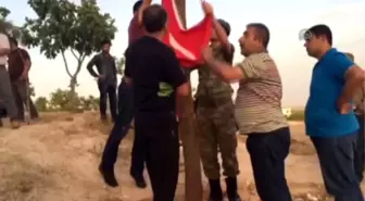 Şehit Jandarma Uzman Onbaşı Sedat Sağır'ın Şanlıurfa'daki Evine Acı Haber Ulaştı
