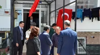 Vali Düzgün'den Şehit Ailesine Taziye Ziyareti