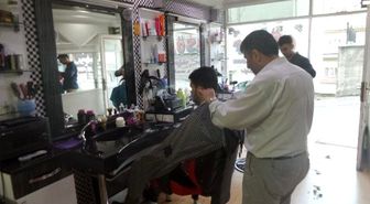 Bağ ve Bahçelerini Domuzdan Korumak İsteyen Berber, Saç Kullanıyor