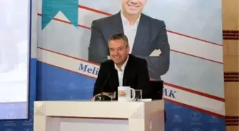 Ersin Düzen ve Melih Gümüşbıçak, Kocaeli Kitap Fuarı'nda