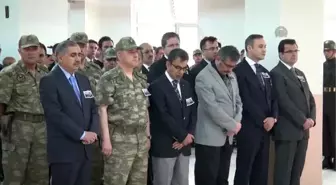 Şehit Uzman Çavuş Vurğun ve Uzman Onbaşı Sağır İçin Tören (2)