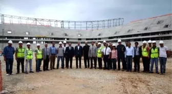 Türk: 'Vodafone Arena'daki Hibrit Çimi Adana Stadı İçinde Uygulayacağız'