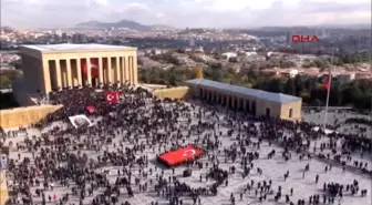 Anıtkabir, Yarın 09.00-16.00 Saatleri ile 19.00-22.00 Saatleri Arasında Vatandaşların Ziyaretine...