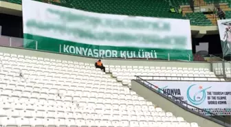 Torku Konyaspor, Beşiktaş için Pankart Açtı