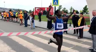 19 Mayıs Yarı Maratonu Koşuldu