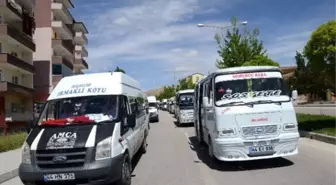 Darendeli Servis Şoförleri, 'S' Plaka Uygulamasını Protesto Etti