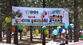 Yetimler, İhh'nın Pikniğinde Buluştu