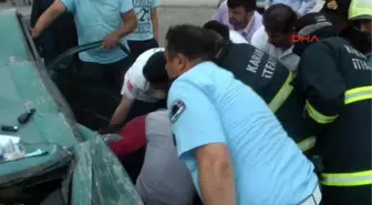 Karabük'te Otomobil Takla Attı 2 Yaralı