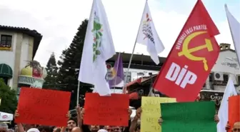 Antalya'da Hdp'den 'Dokunulmazlık' Eylemi