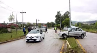 Bolu'da Trafik Kazası: 1 Yaralı