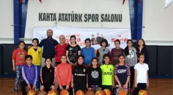 Kahta'da, 'Yaz Spor Okulu' Açıldı