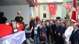 Trabzonlu Deniz Er Şehit Alper Al'a Son Görev