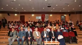 Iğdır Üniversitesi'nde 'İslam Düşüncesinde Edebiyat Geleneği' Konulu Konferans