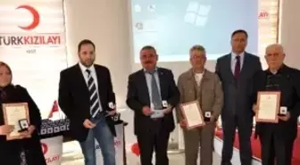 Bozüyük'te Kan Bağışçıları Ödüllendirildi