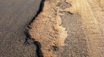 Araban'da Vatandaşların Yolların Onarılmasını İstiyor