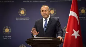 Çavuşoğlu: YPG Armalı Üniforma Kabul Edilemez