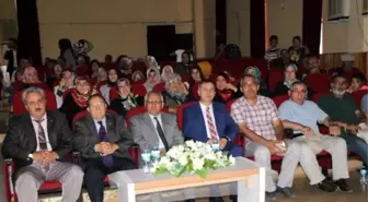 Didim'de Sosyal Medyanın Aile Yapısına Etkisi Konferansta Ele Alındı