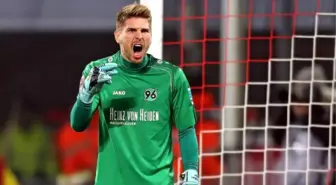 Beşiktaş'ın İlgilendiği Zieler, Leicester City'ye Transfer Oldu