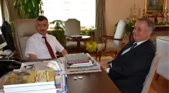 Defterdar Kırım'dan Vali Bektaş'a Veda Ziyareti