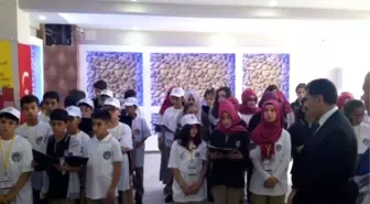İmam Hatip Ortaokulundan Bilim Fuarı ve Bahar Şenliği