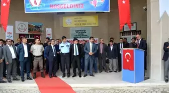 Öğrencilerin Projeleri Bilim Fuarında Sergilendi