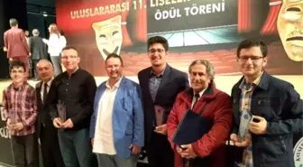 Tiyatronun Oscarları Kılıçaslan'a