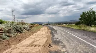 İncesu Belediyesi Ekipleri Yol Genişletme Çalışmalarına Devam Ediyor