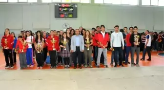 Akşehir'de Şipitin Çıksın Spor Şenliği ve Okullar Arası Spor Turnuvası