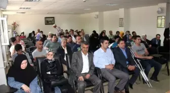 Bingöl'de Engellilere Cep Telefonu Dağıtıldı