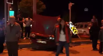 Çubuk'ta Trafik Kazası: 4 Yaralı