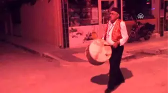 Fesli ve Yelekli Davulcular 'Mehter Marşı' ile Sahura Kaldırdı - Çorum