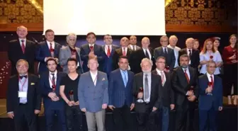 Kızıl Elma Ödülleri Sahiplerini Buldu