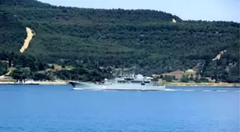 Rus Savaş Gemisi Çanakkale Boğazı'ndan Geçti