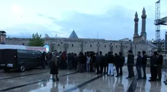 Sivas'ta 2 Bin Kişi Birlikte Oruç Açtı